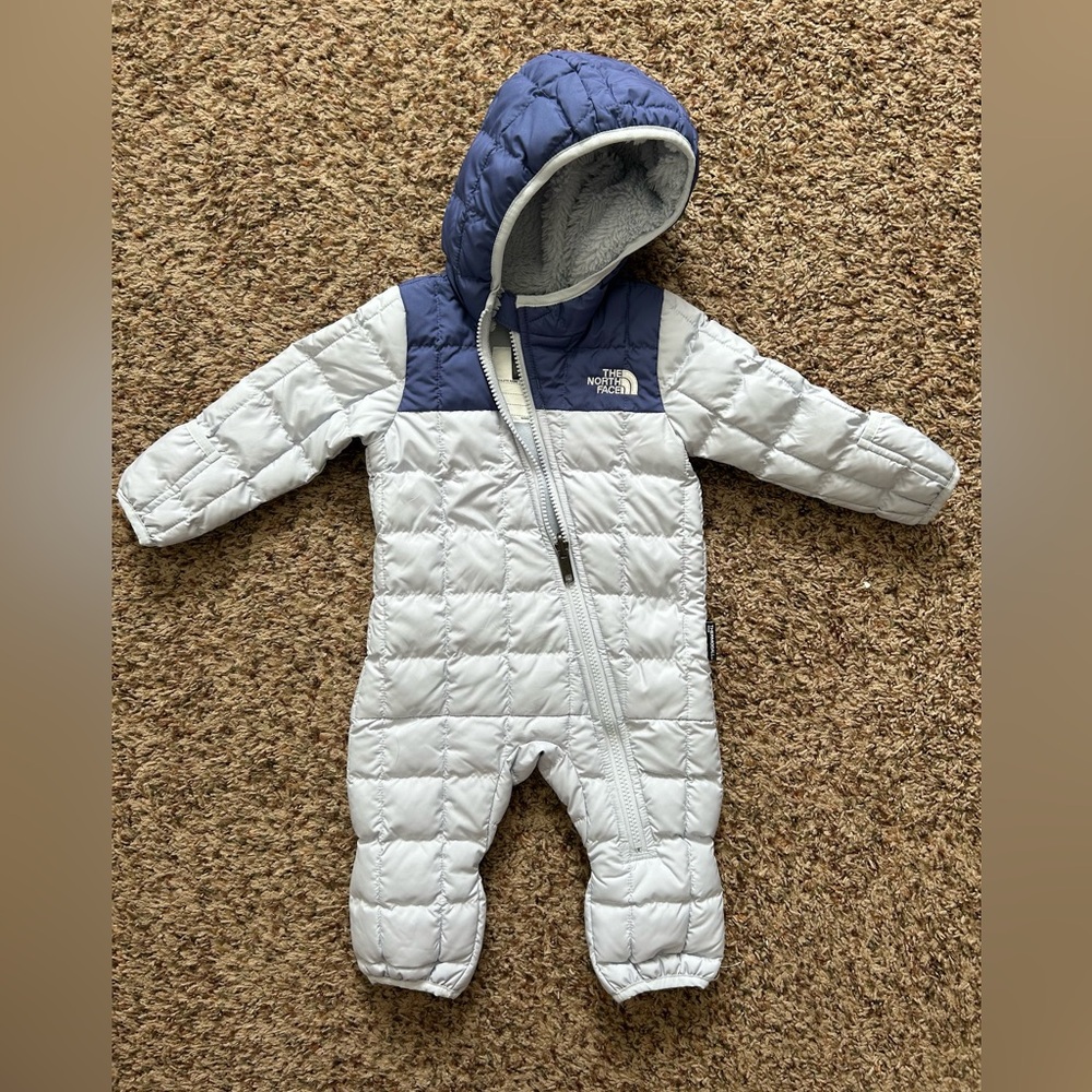 The North Face Baby ThermoBall Insulated One Piece - Picture 3 of 3